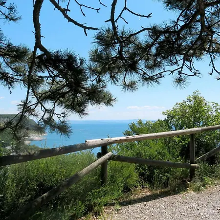 Tatil Evi Locazione Turistica Camping Village Mare Pineta Sistiana